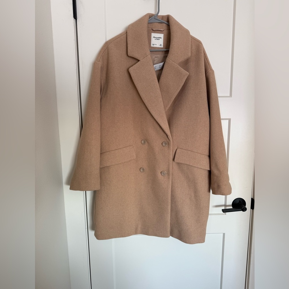Abercrombie & Fitch Tan Trench Coat